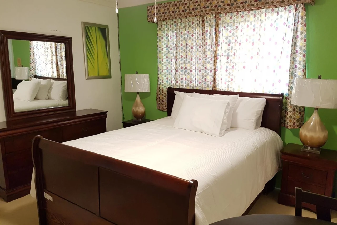 Golden Palm B & B