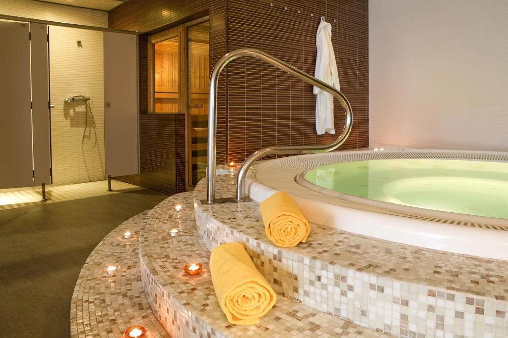 Magnolia Hotel - Adults Only